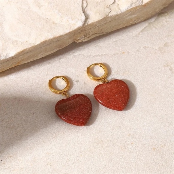 Gold and Red Heart Earrings - Picture 5 of 9